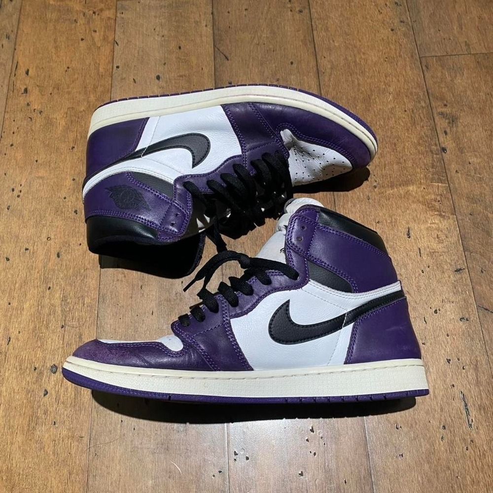 Jordan 1 Retro High OG sneakers size 11